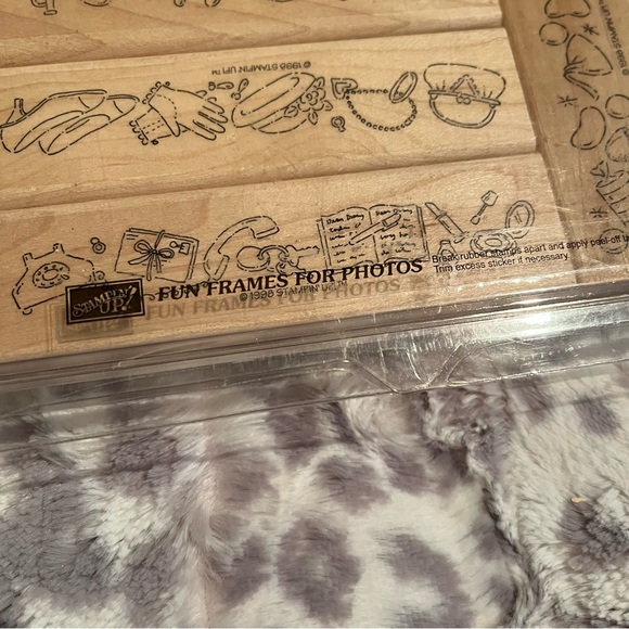 Stampin’ Up! Fun Frames for Photos - 1998 Retired Set for Borders - Picture 4 of 7